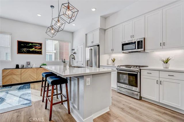 1669 Yorktown, San Pedro, CA 90732