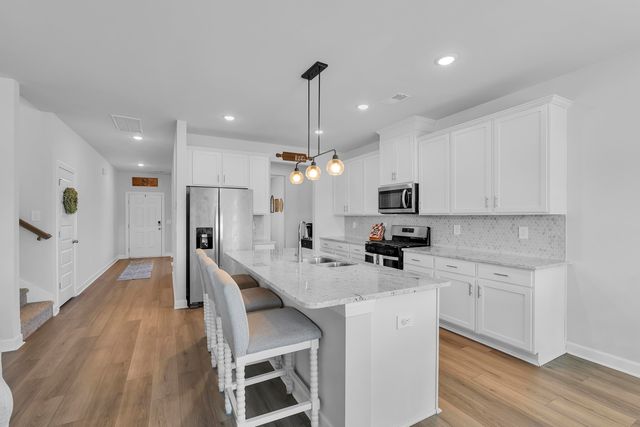 122 Firehole Road, Gray Court, SC 29645