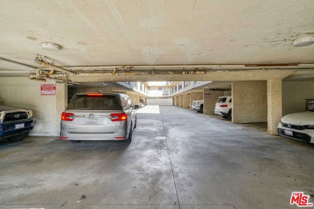 15329 Vose Street, Van Nuys (los Angeles), CA 91406