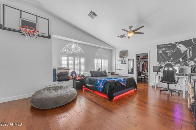 1916 E CLAIRE Drive, Phoenix, AZ 85022