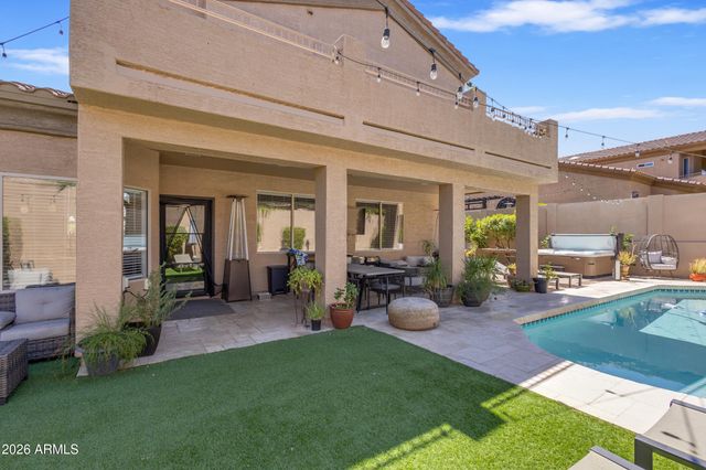 1916 E CLAIRE Drive, Phoenix, AZ 85022