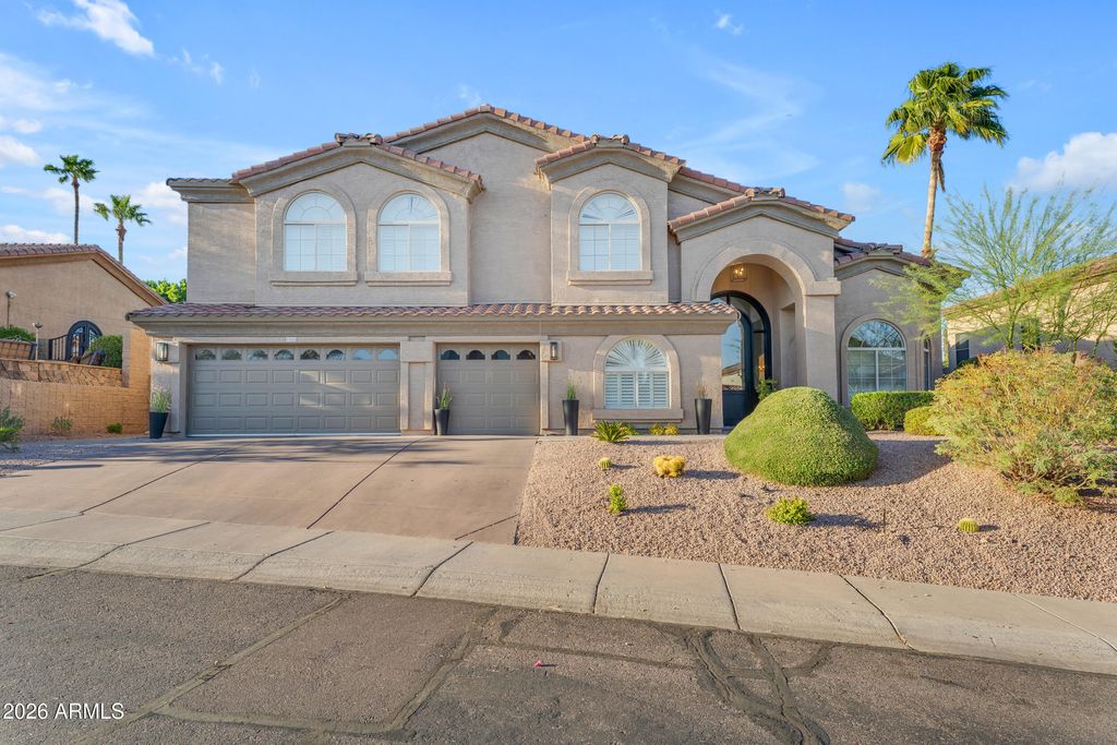 1916 E CLAIRE Drive, Phoenix, AZ 85022