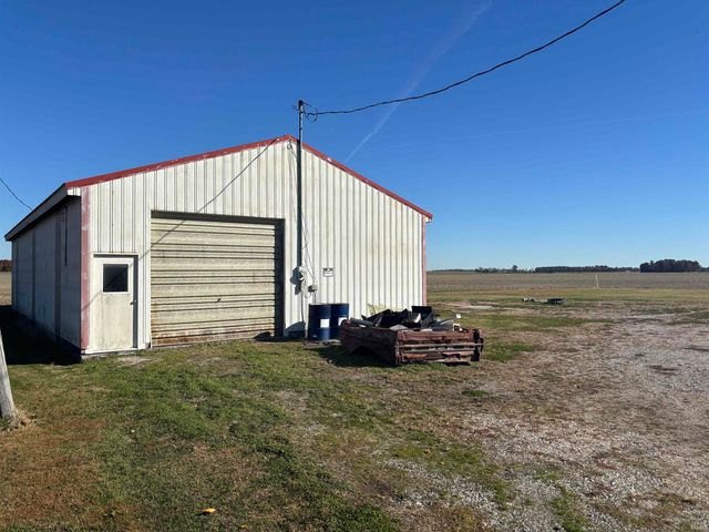 2690 N SR 257, Otwell, IN 47564