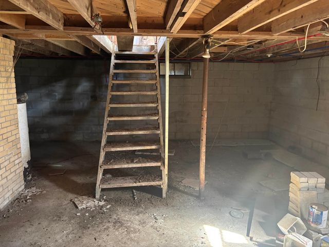 2690 N SR 257, Otwell, IN 47564