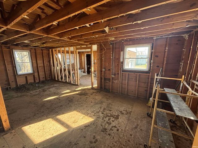 2690 N SR 257, Otwell, IN 47564