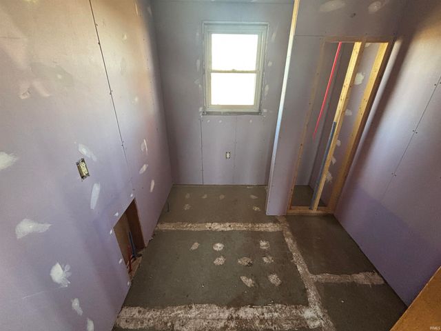 2690 N SR 257, Otwell, IN 47564