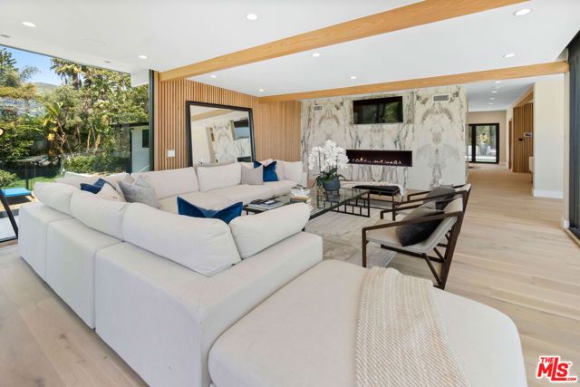 27187 Sea Vista Drive, Malibu, CA 90265