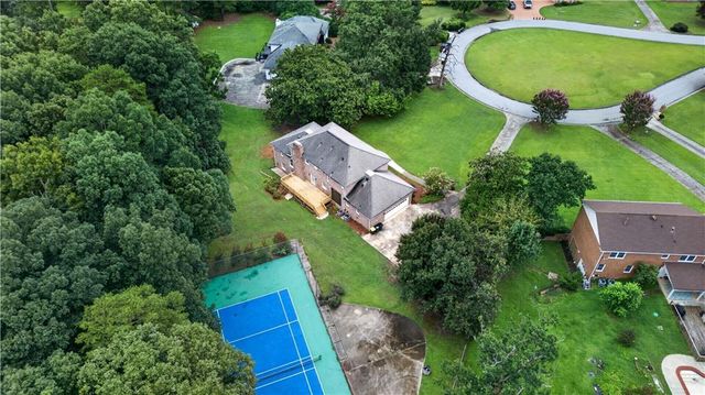 560 Hawthorne Drive, Fayetteville, GA 30214