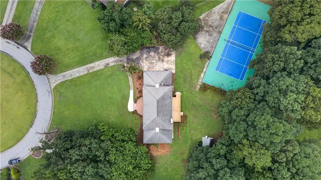 560 Hawthorne Drive, Fayetteville, GA 30214