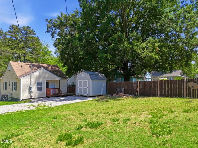 427 N Clark Street, Henderson, NC 27536