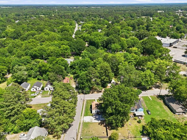 427 N Clark Street, Henderson, NC 27536