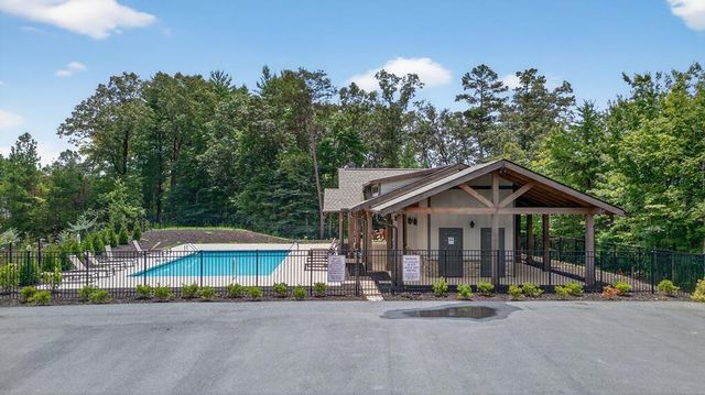 190 Summit View Lane, Ellijay, GA 30540