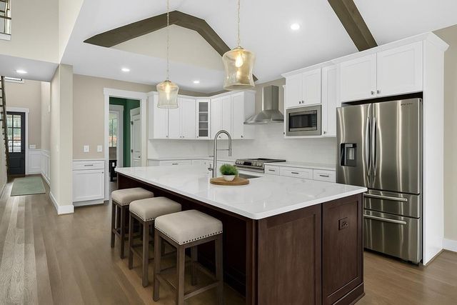 190 Summit View Lane, Ellijay, GA 30540