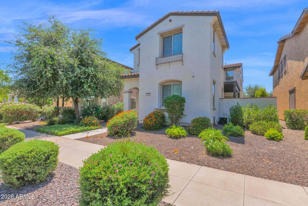 12412 N 153RD Avenue, Surprise, AZ 85379 — photo 3