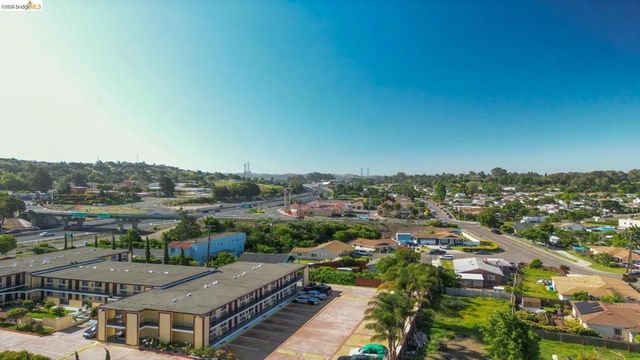 914 Pine ST, Vallejo, CA 94590