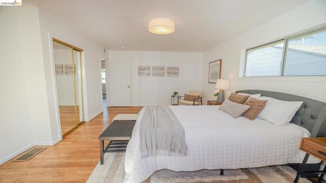 914 Pine ST, Vallejo, CA 94590