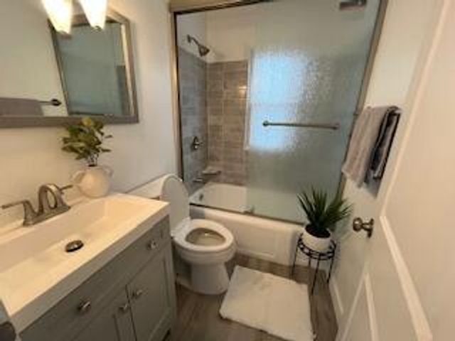 3524 S 45th STREET, Greenfield, WI 53220