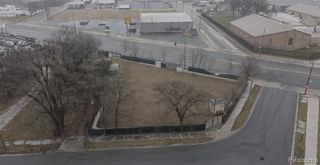 6474 W Warren Avenue, Detroit, MI 48210