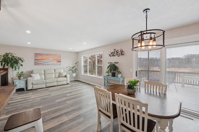 6532 272nd Court, Wyoming, MN 55092