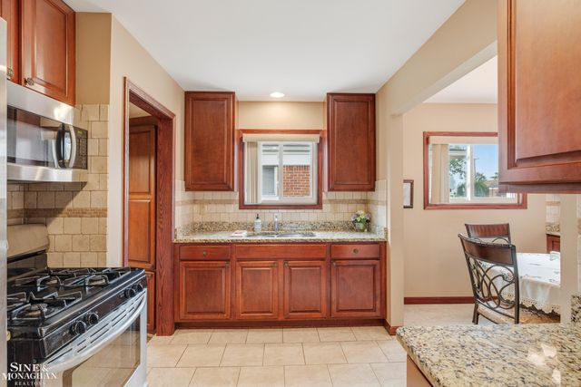 28016 Rockwood Street, Saint Clair Shores, MI 48081