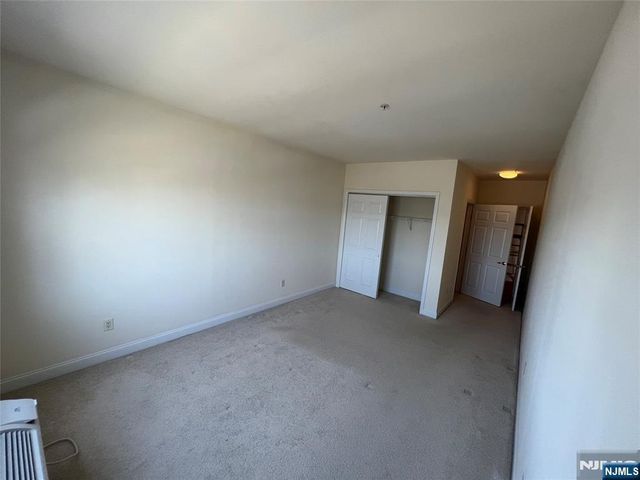 1100 River Road 302, Edgewater, NJ 07020