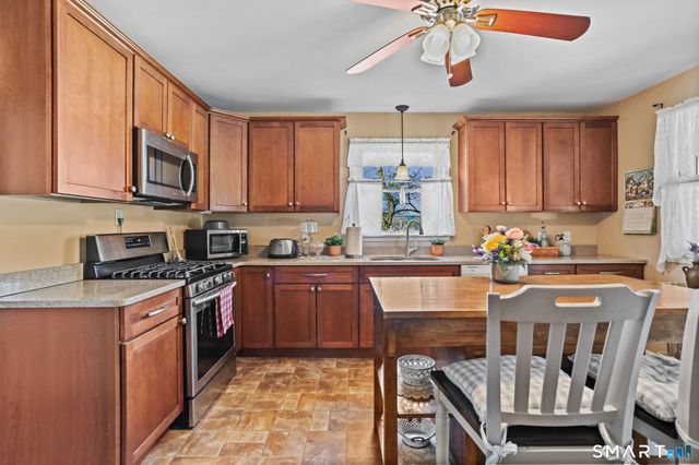 364 Long Hill Avenue, Shelton, CT 06484