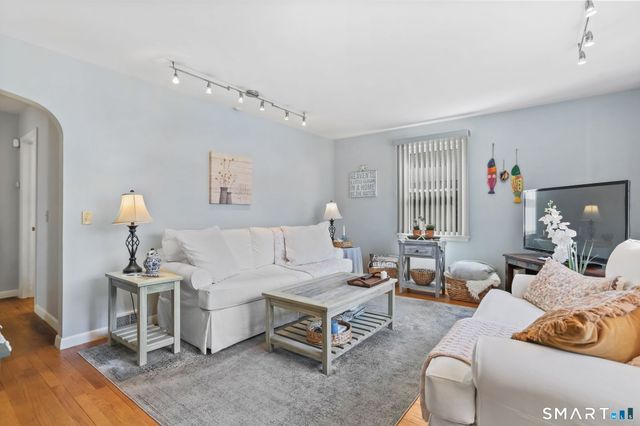 364 Long Hill Avenue, Shelton, CT 06484