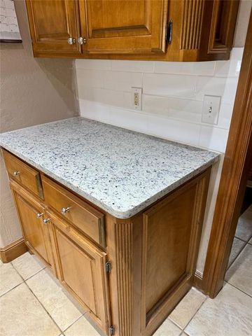 3308 Huntsman Court, Edmond, OK 73003