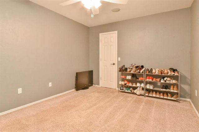 3308 Huntsman Court, Edmond, OK 73003
