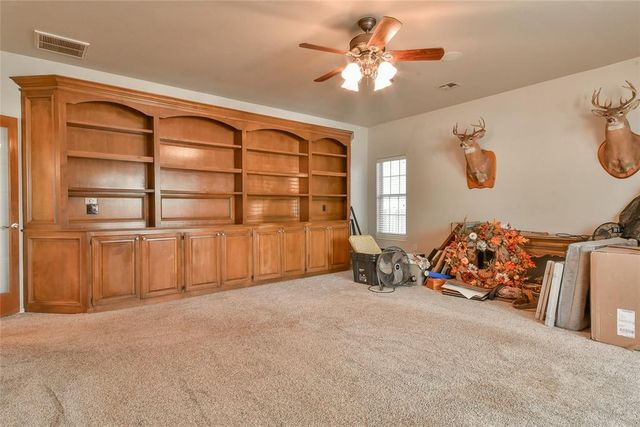 3308 Huntsman Court, Edmond, OK 73003