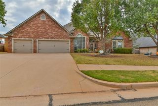 3308 Huntsman Court, Edmond, OK 73003