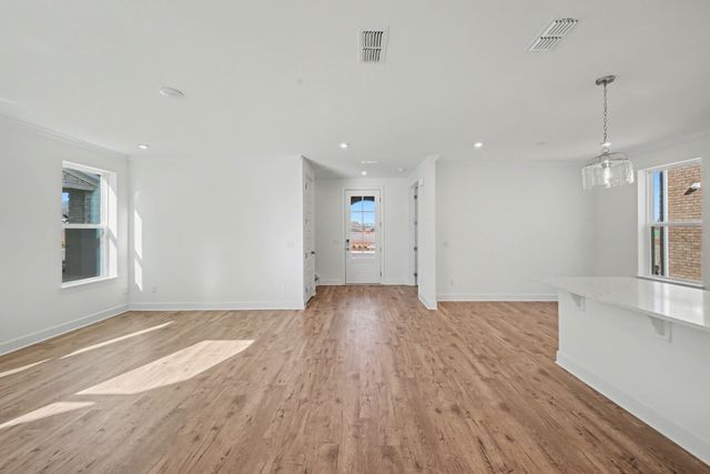 2137 Wallace Way, Hermitage, TN 37076