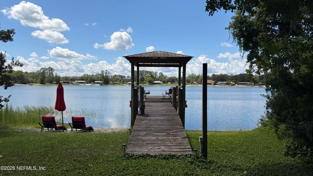 112 VIOLET Circle, Interlachen, FL 32148