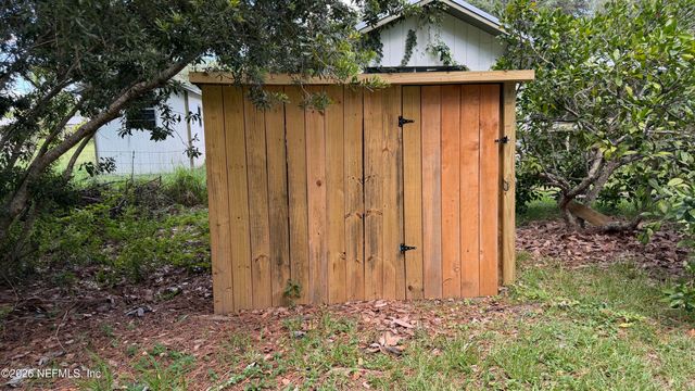 112 VIOLET Circle, Interlachen, FL 32148