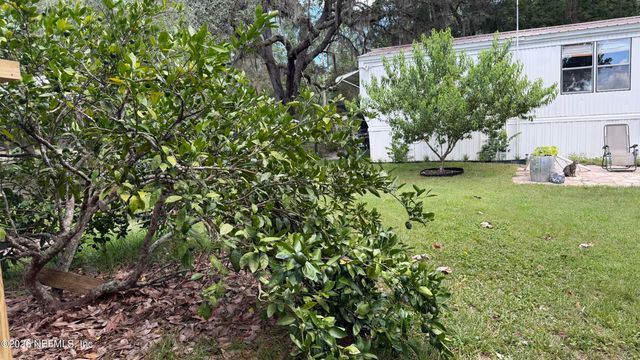 112 VIOLET Circle, Interlachen, FL 32148