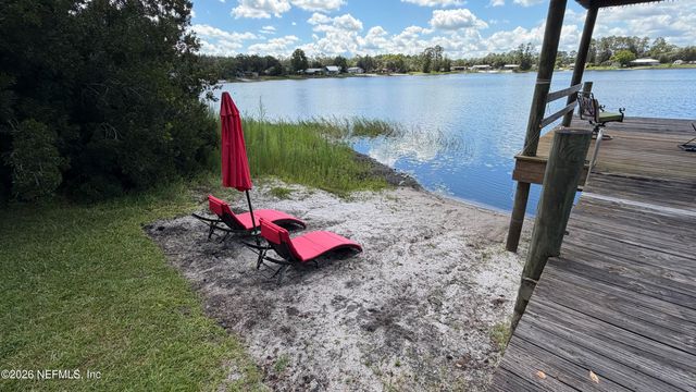 112 VIOLET Circle, Interlachen, FL 32148