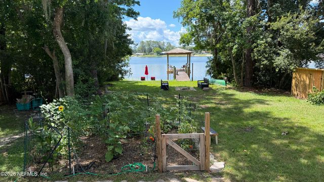 112 VIOLET Circle, Interlachen, FL 32148