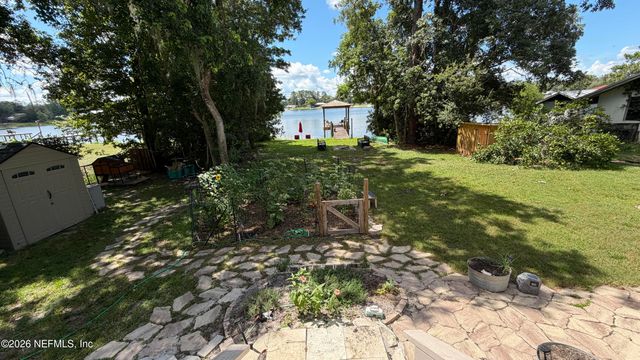 112 VIOLET Circle, Interlachen, FL 32148