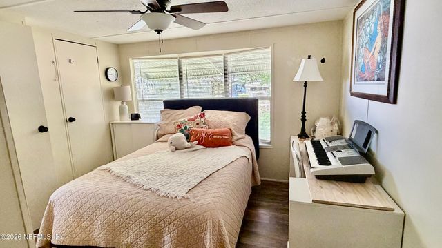 112 VIOLET Circle, Interlachen, FL 32148