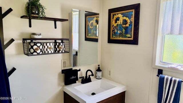 112 VIOLET Circle, Interlachen, FL 32148