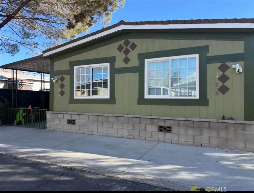 43850 20th Street East 123, Lancaster, CA 93535