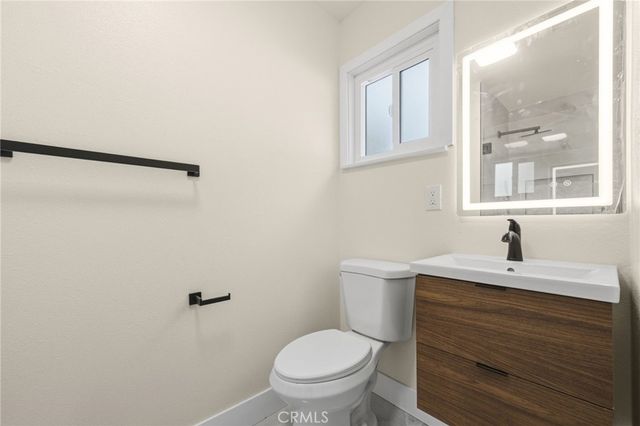 1326 S Marine, Santa Ana, CA 92704