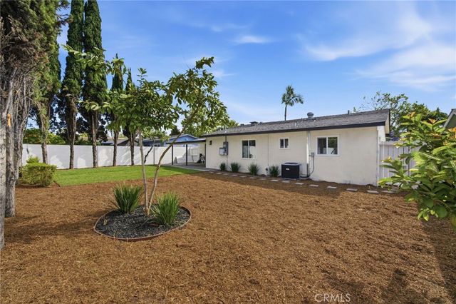 1326 S Marine, Santa Ana, CA 92704