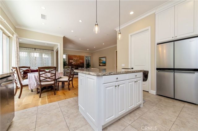 61 berkshire wood, Irvine, CA 92620