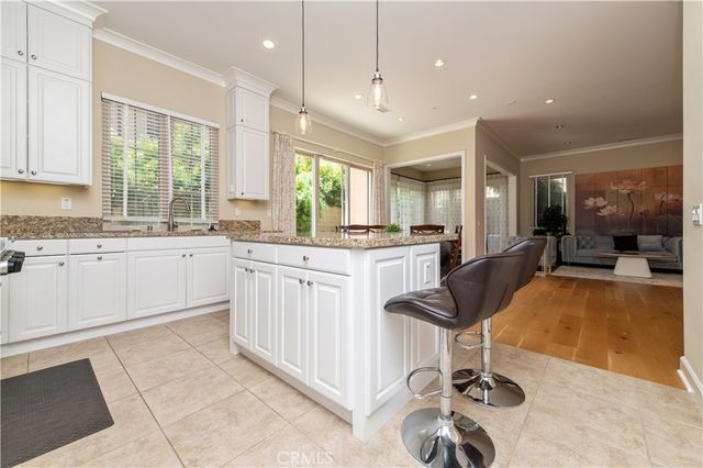 61 berkshire wood, Irvine, CA 92620