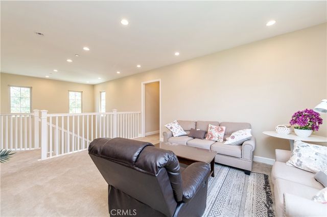 61 berkshire wood, Irvine, CA 92620