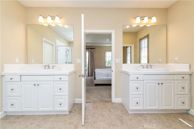 61 berkshire wood, Irvine, CA 92620