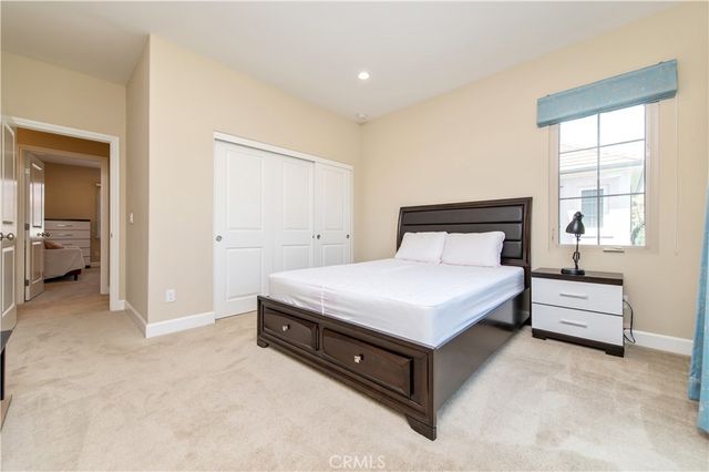 61 berkshire wood, Irvine, CA 92620