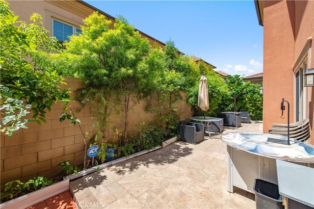 61 berkshire wood, Irvine, CA 92620