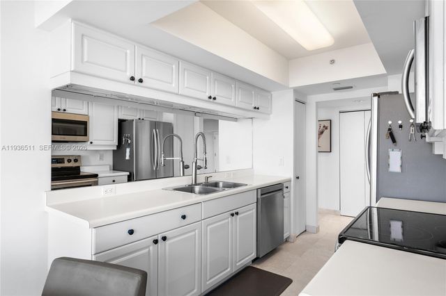 21205 Yacht Club Dr 3001, Aventura, FL 33180